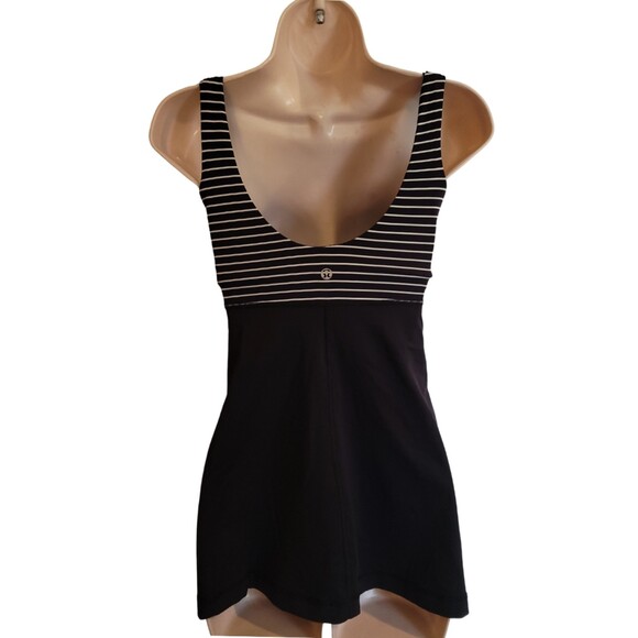 Lululemon Aria Tank II Black/White Parallel Stripe Size 4 - Picture 2 of 2